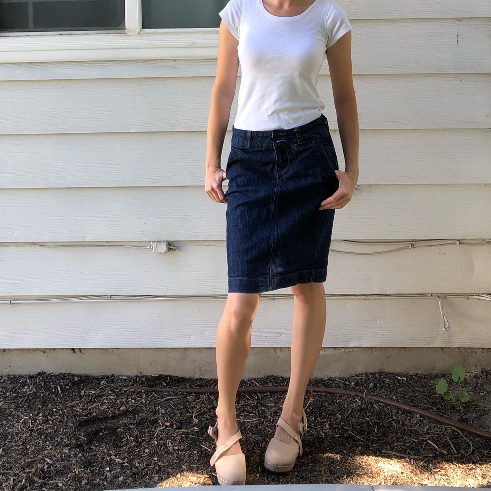 Denim skirt